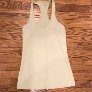 Lululemon tank in pale yellow